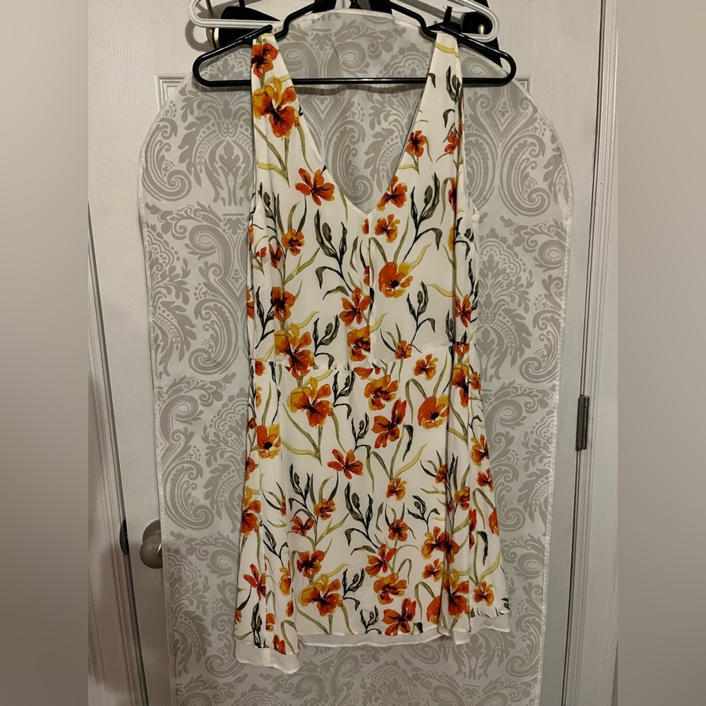 Aritzia Floral V-Neck Summer Dress - Brand New